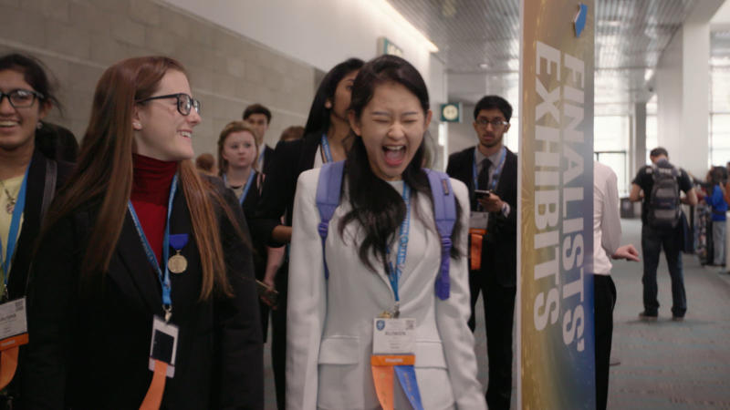 Turning high schoolers into science fair heroes